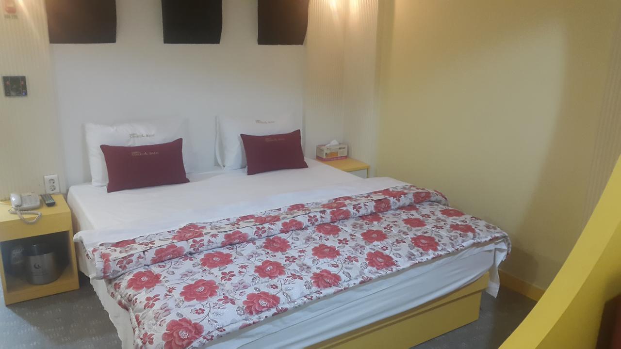 Motel Click 21 Pusan Zewnętrze zdjęcie