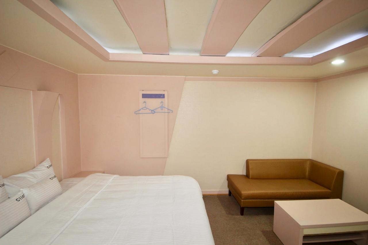 Motel Click 21 Pusan Zewnętrze zdjęcie